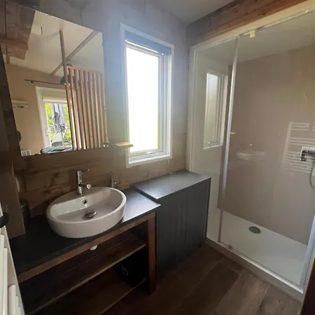 아파트 Mobil G11 Confort 구장메스트라